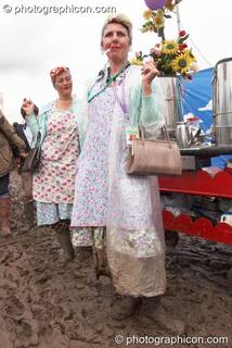 Two ladies sell tea from a trolley at Glastonbury Festival 2007. Pilton, Great Britain. © 2007 Photographicon