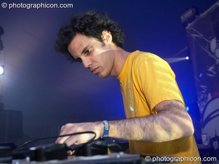 Four Tet (Kieran Hebden) performs on the Overkill Stage at Glade Festival 2007. Aldermaston, Great Britain. © 2007 Photographicon
