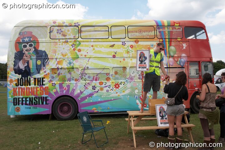 The Kindness Offensive bus at Glade Festival 2011. King's Lynn, Great Britain. © 2011 Photographicon