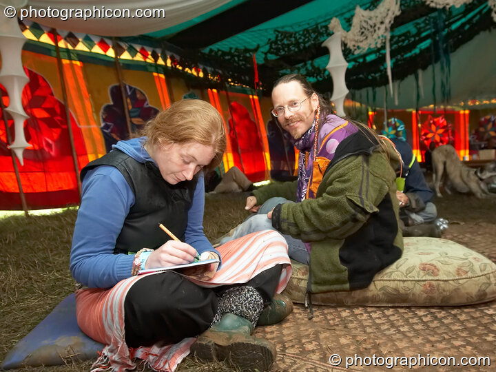 Shaun in the Chillout Tent at Planet Bob's Offworld Festival 2007. Swindon, Great Britain. © 2007 Photographicon