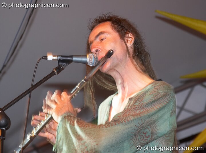 Jon Champignon Egan of Dream Machine on the Sunrise Stage at Sunrise Celebration 2006. Yeovil, Great Britain. © 2006 Photographicon
