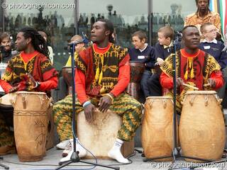 Kakatsitsi, master drummers from Ghana, performing with Drum4Africa, a fundraising project for African children, at the Thames Festival 2005. London, Great Britain. © 2005 Photographicon