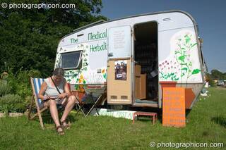The Medical Herbalists caravan at the Turaya Gathering 2004. Wimborne, Great Britain. © 2004 Photographicon