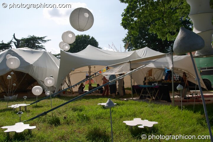 Decor outside the idSpiral cafe at the Turaya Gathering 2004. Wimborne, Great Britain. © 2004 Photographicon