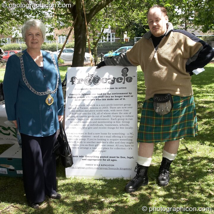 The Worshipful Mayor of the Royal Borough of Kingston upon Thames, Councillor Mary Reid, visits the Freecycle stall at Kingston Green Fair 2006. Great Britain. © 2006 Photographicon