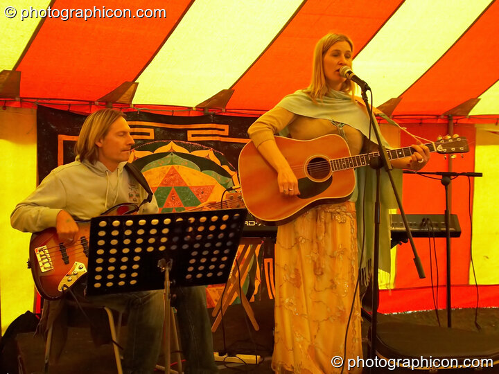Lucinda Drayton of Bliss play in the Sacred Sound tent at Kingston Green Fair 2006. Kingston upon Thames, Great Britain. © 2006 Photographicon