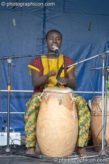 Kakatsitsi on the main stage at the London Green Lifestyle Show 2005. Great Britain. © 2005 Photographicon