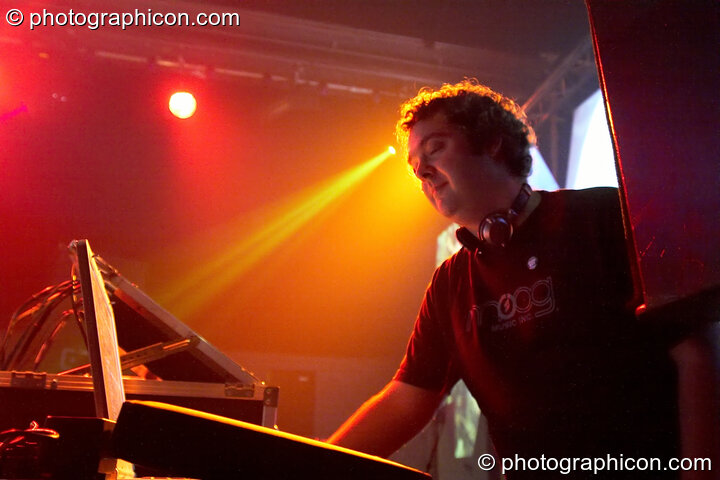 Ott in the main room at the Twisted Records Label Party. London, Great Britain. © 2006 Photographicon