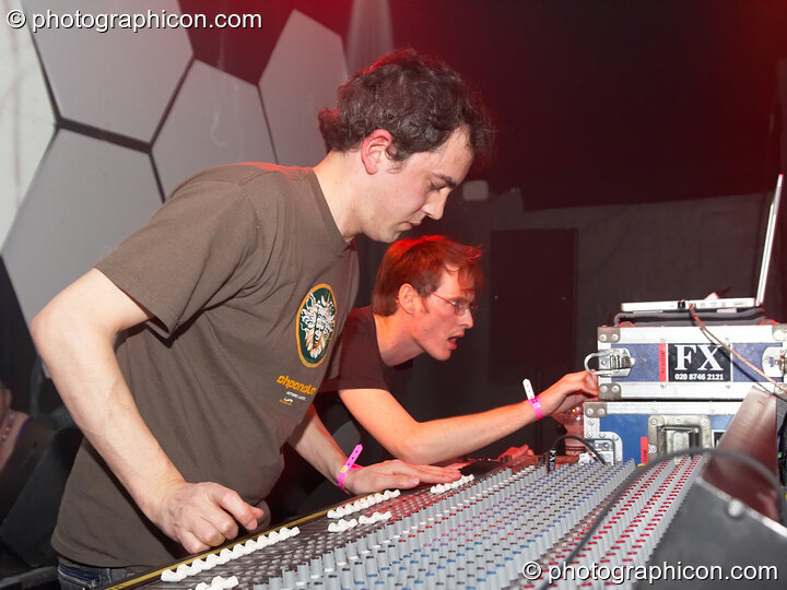 Simon Posford and Benji Vaughan of Younger Brother in the main room at the Twisted Records Label Party. London, Great Britain. © 2006 Photographicon