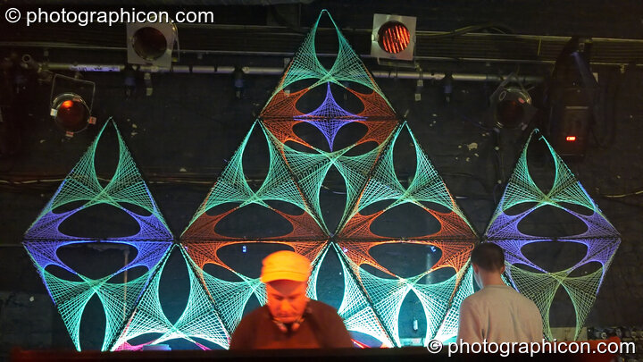 DJ Frequence DJing to a backdrop of StringArt by Optical illusionS in the Digital Disco space at Echo System. London, Great Britain. © 2006 Photographicon
