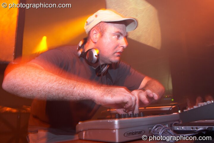 Freq playing live in the Digital Disco space at Echo System. London, Great Britain. © 2006 Photographicon