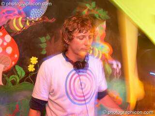 Ipcress DJing in the Funky Beats Chillout at Chrysalid. London, Great Britain. © 2006 Photographicon