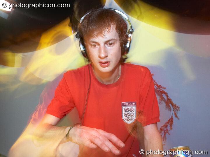 Hazza DJing in the Echo System room at the Liquid Records party. London, Great Britain. © 2007 Photographicon