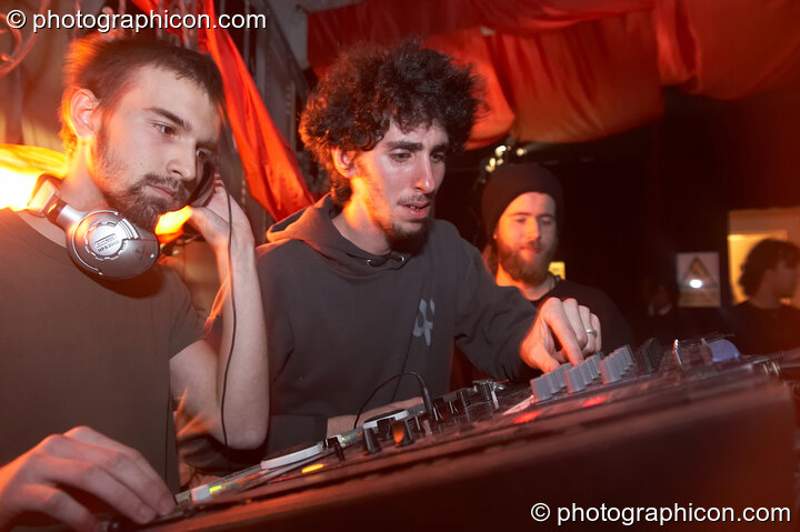 Zak and friends DJ in the Minimal room at the Pukka / Interpole / Mindscapes Halloween party. London, Great Britain. © 2007 Photographicon