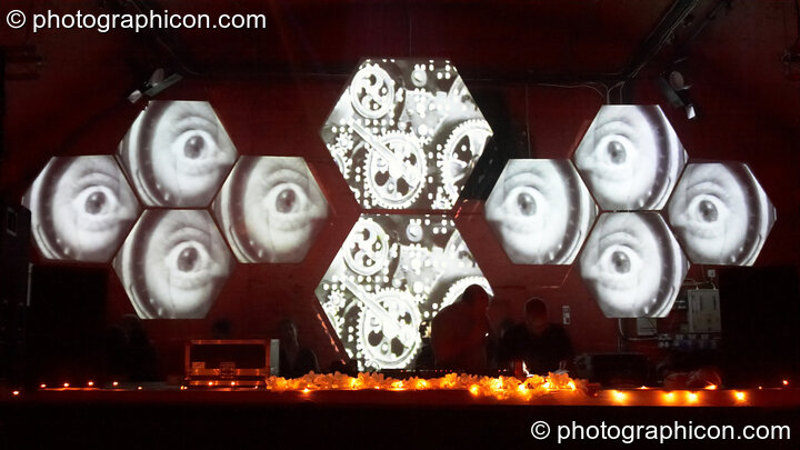 Visual projections by Magic Lantern using an Inside-Us-All screen on the Further Project &amp; Crystal Yamantaca stage at Alpha Omega. London, Great Britain. © 2008 Photographicon