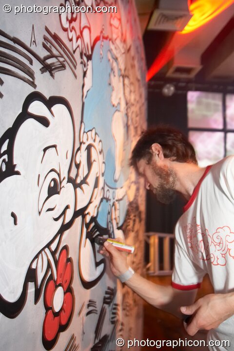 Live painting and graffiti art by in the Future Funk Room at Future Music. London, Great Britain. © 2008 Photographicon