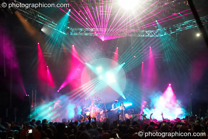 The stage with video and lighting show by Pixel Addicts at Shpongle Live in Concert. London, Great Britain. © 2008 Photographicon