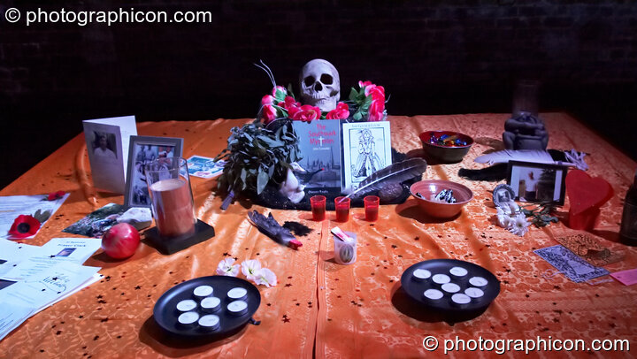 The ritual shrine at The Halloween of the Cross Bones XIII. London, Great Britain. © 2010 Photographicon