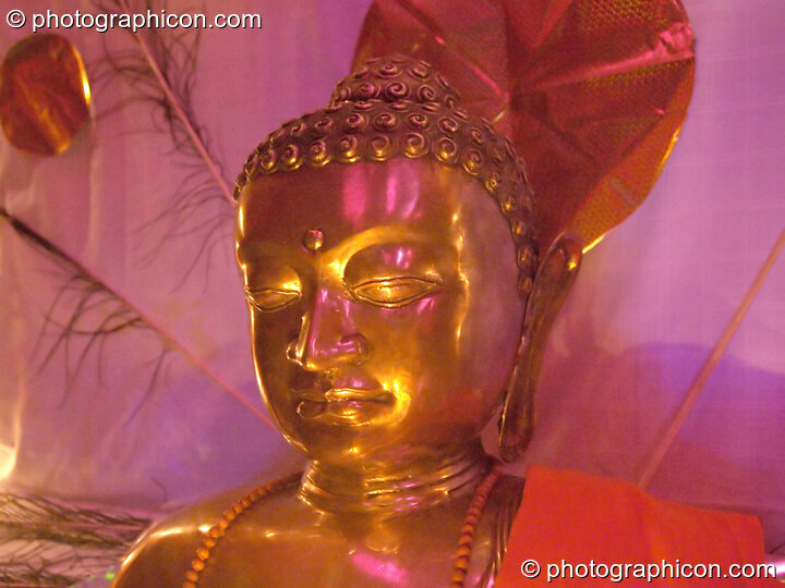 Buddha shrine in the Healing space at The Synergy Project. London, Great Britain. © 2005 Photographicon