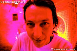 Nick Chow in the Healing space at The Synergy Project. London, Great Britain. © 2005 Photographicon