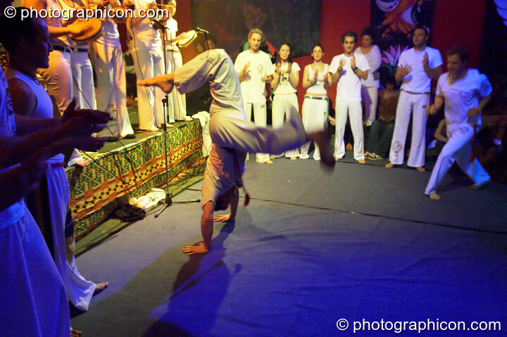 Capoeira Abolicao in the Synergy Centre space at The Synergy Project.at The Synergy Project. London, Great Britain. © 2006 Photographicon