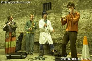 A Spirit Jamming session in the road tunnel outside The Synergy Project. London, Great Britain. © 2007 Photographicon