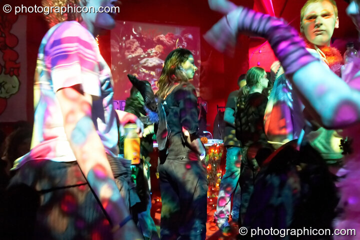 Dancers in the Skandalous! room at The Synergy Project. London, Great Britain. © 2008 Photographicon