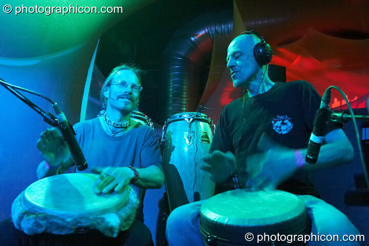 Shaun and John Tubman of Orchid Star (Liquid Sound/Archangel) perform on the Bingly Bongly stage at The Synergy Project. London, Great Britain. © 2008 Photographicon