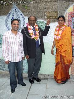 Steve Parry, Councillor Yogan Yoganathan (The Worshipful Mayor of the Royal Borough of Kingston upon Thames) and The Lady Mayoress at the opening of Save The World Club's Hundertwasser mosaic. Great Britain. © 2005 Photographicon