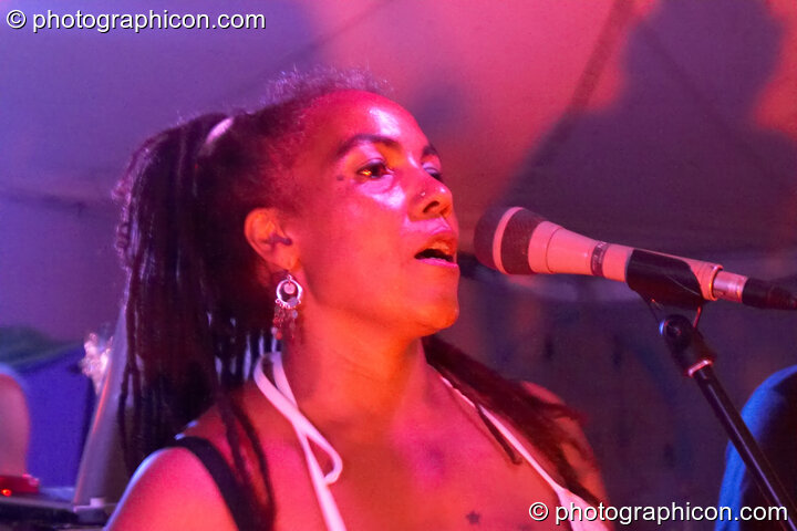 Myo of Orchid Star playing on the Toad stage at Big Green Gathering 2006. Burrington, Cheddar, United Kingdom. © 2006 Photographicon