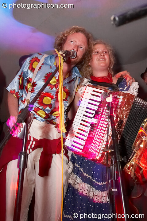The Glitzy Baghags perform on the Small World Solar Stage at Big Green Gathering 2007. Burrington, Cheddar, United Kingdom. © 2007 Photographicon