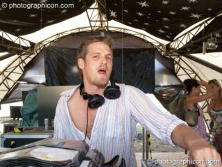 James Munro (Flying Rhino records) DJs on the Origin Stage at Glade Festival 2005. Aldermaston, United Kingdom. © 2005 Photographicon
