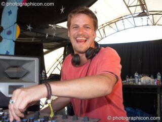 James Munro DJing on the Origin Stage at Glade Festival 2006. Aldermaston, United Kingdom. © 2006 Photographicon