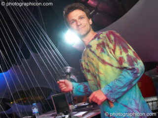 Noodreem (Darren Evans - Sangita Sounds) performs on the IDspiral Stage at Glade Festival 2007. Aldermaston, United Kingdom. © 2007 Photographicon