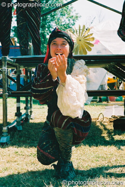 The Theatre of Now perform Romeo and Juliet in the Green Futures field at Glastonbury Festival 2003. Pilton, United Kingdom. © 2003 Photographicon