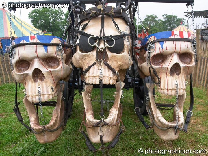 Mutoid Waste Company sculpture of an Apocalyptic horsedrawn carriage at Glastonbury Festival 2005. Pilton, United Kingdom. © 2005 Photographicon