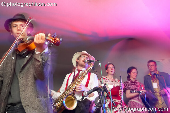 The Glitzy Baghags perform on the Small World Solar Stage at Glastonbury Festival 2007. Pilton, United Kingdom. © 2007 Photographicon