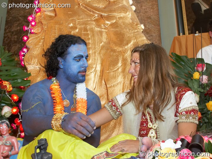 Shiva-Shakti shrine with Adrian Bhatti and Erin Dixon at the London Festival of Tantra 2008. London, United Kingdom. © 2008 Photographicon