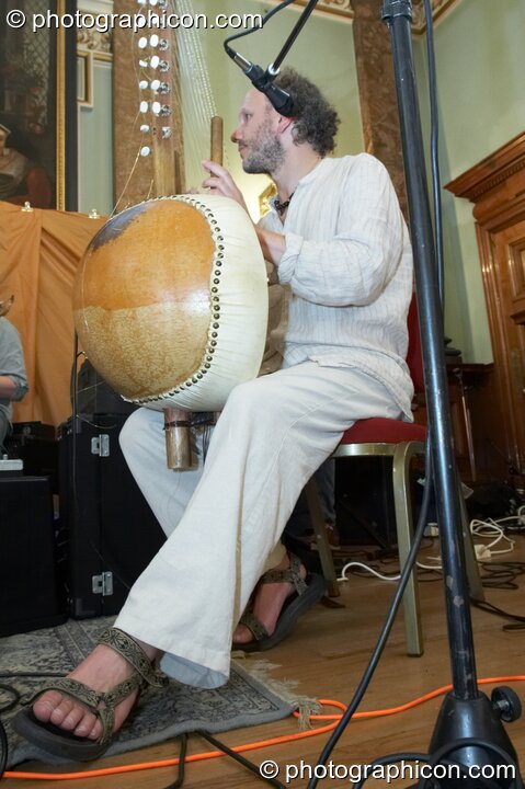 Ravi & Friends perform at the London Festival of Tantra 2008. London, United Kingdom. © 2008 Photographicon