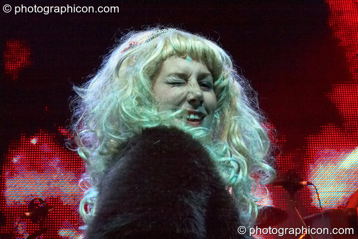 Miss Fountain from Dreadzone performs on the Main Stage with projections by Inside-Us-All at the Secret Garden Party 2006. Huntingdon, United Kingdom. © 2006 Photographicon