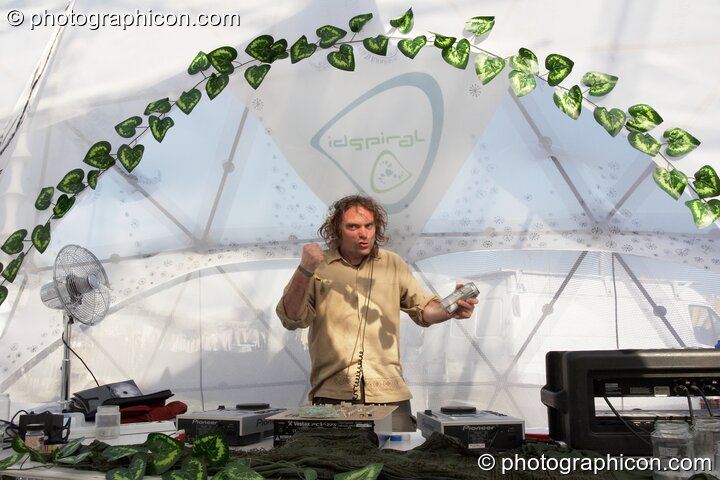 The idSpiral Stage at Sunrise Celebration 2006. Yeovil, United Kingdom. © 2006 Photographicon