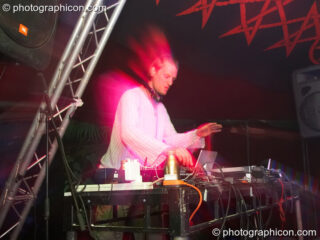Twisted Tristan Cooke DJs in the Waveform Dance Tent at Sunrise Celebration 2007. Yeovil, United Kingdom. © 2007 Photographicon