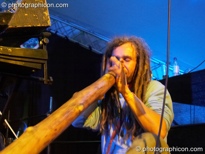 Paul Didge performs as part of the Earthdance ritual on the Waveform main stage at Waveform Project 2007. Kenton, Exeter, United Kingdom. © 2007 Photographicon