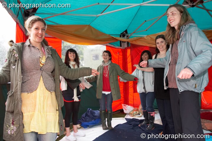 Sarah leads a devotional dance workshop in the Goddess Temple at Kingston Green Fair 2007. Kingston upon Thames, United Kingdom. © 2007 Photographicon