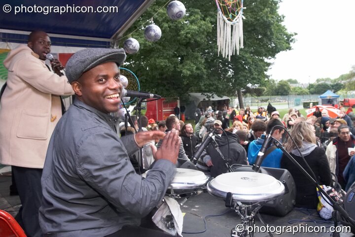 Abdou Diop and the Aynoobe Group perform on the World Stage at Kingston Green Fair 2007. Kingston upon Thames, United Kingdom. © 2007 Photographicon