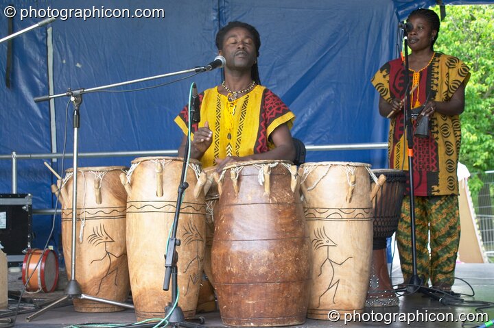 Kakatsitsi on the main stage at the London Green Lifestyle Show 2005. London, United Kingdom. © 2005 Photographicon