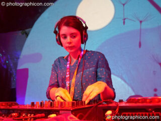 Luna Liz in the ID Spiral space at the Twisted Records Label Party. London, United Kingdom. © 2006 Photographicon