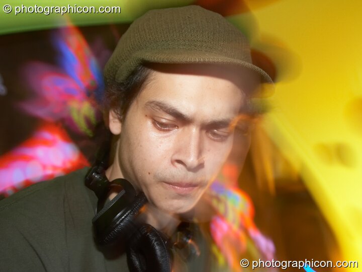 Nagual Sound Experiment playing live in the Funky Beats Chillout at Chrysalid. London, United Kingdom. © 2006 Photographicon