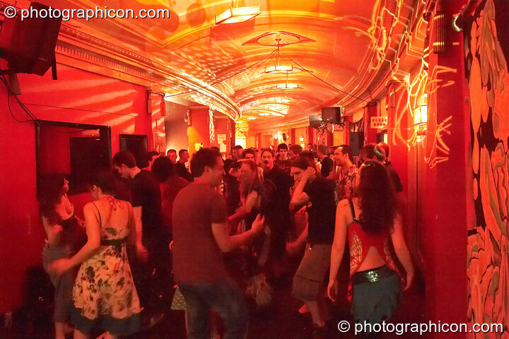 Dancers in the Liquid Room at the Twisted Records concert. London, United Kingdom. © 2007 Photographicon