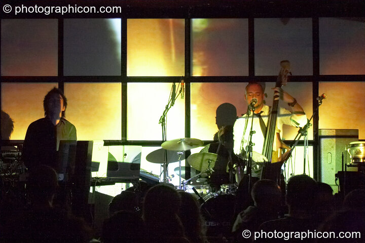 Subsource (Spin Out/Archangel^, UK) perform on the Main Stage with VJ projections by Inside-us-all at Future Music Vol. 1. London, United Kingdom. © 2007 Photographicon